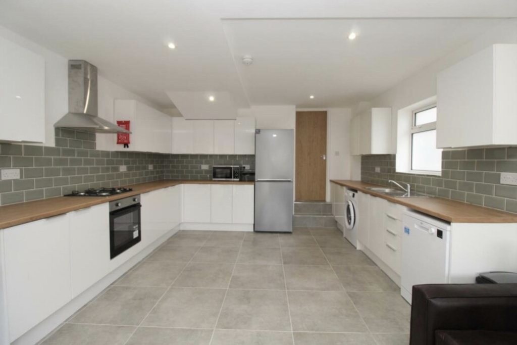 Lrg_Screenshot 2024-02-14 at 14.03.58