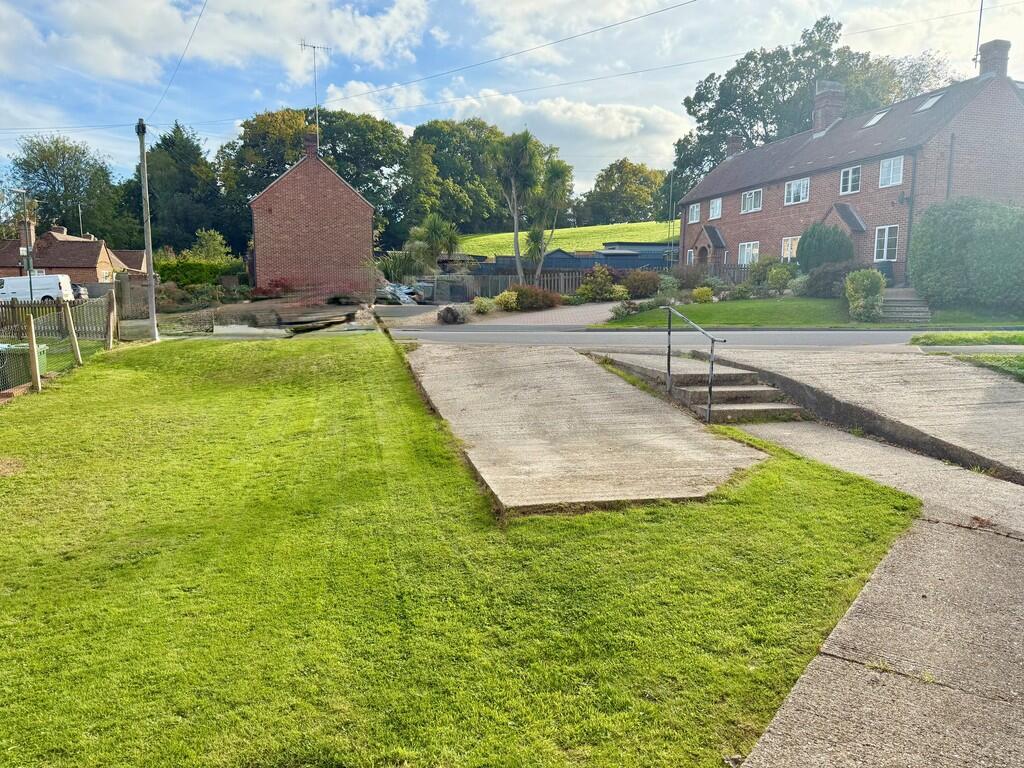 22 Pearson Road F...