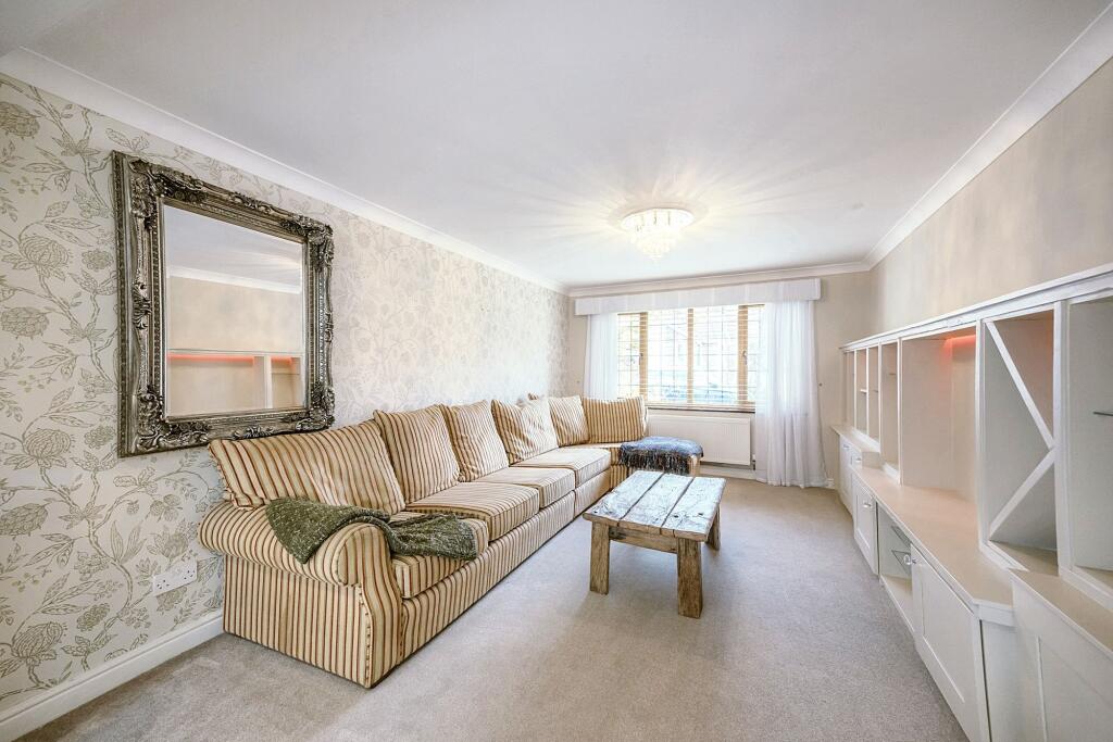 Open Plan Kitchen and Living Area