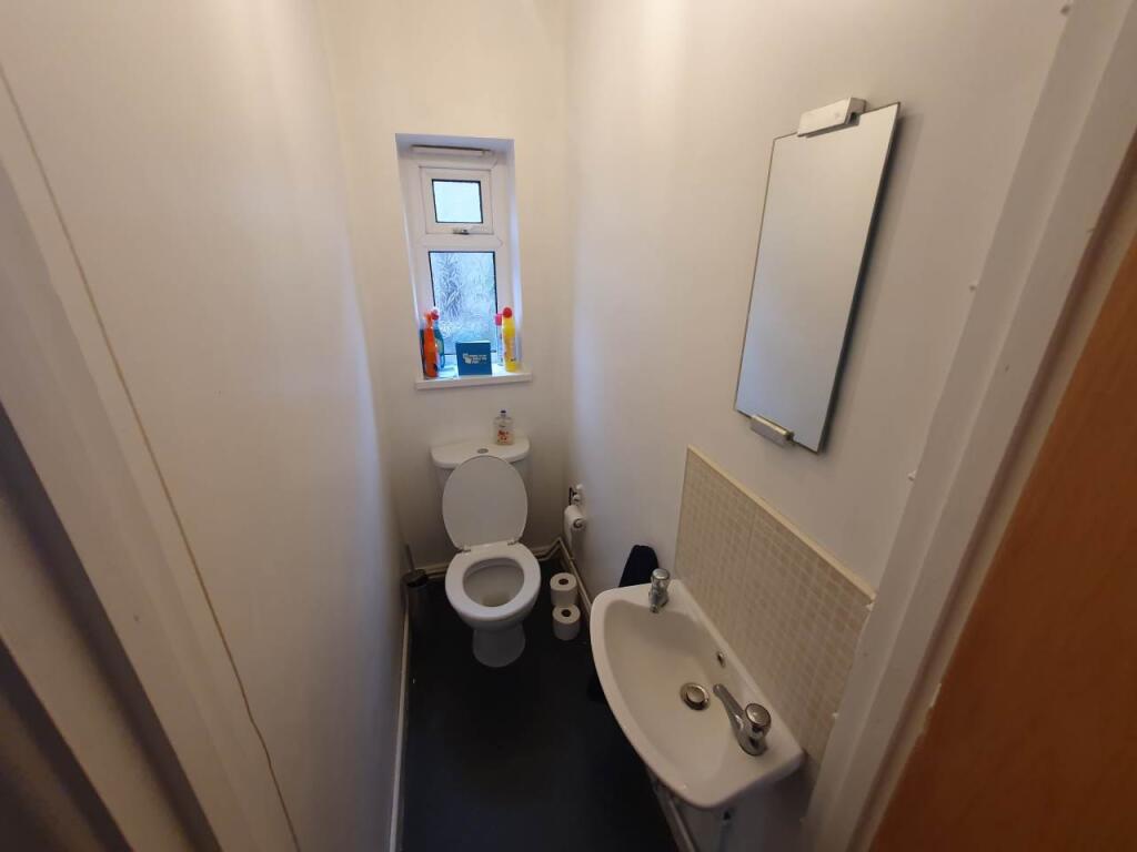 Separate WC