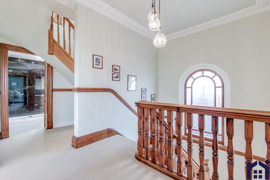 First floor landing