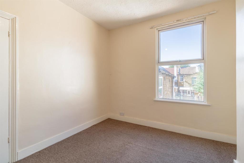 57b NIgel Road     E7 8AN (109).jpg