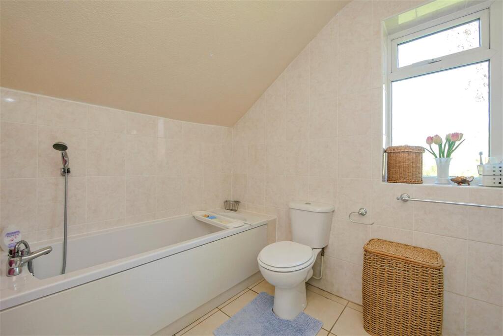 Bath / Shower Room
