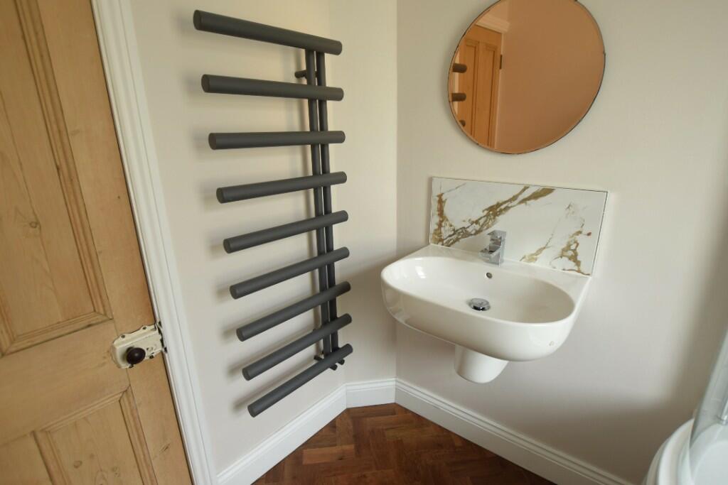 Bathroom (2)