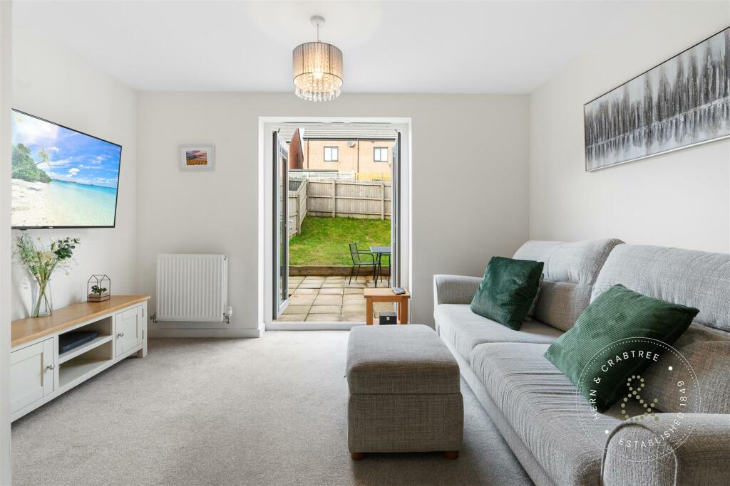 Rees Drive, HernCrabtree (13).jpg