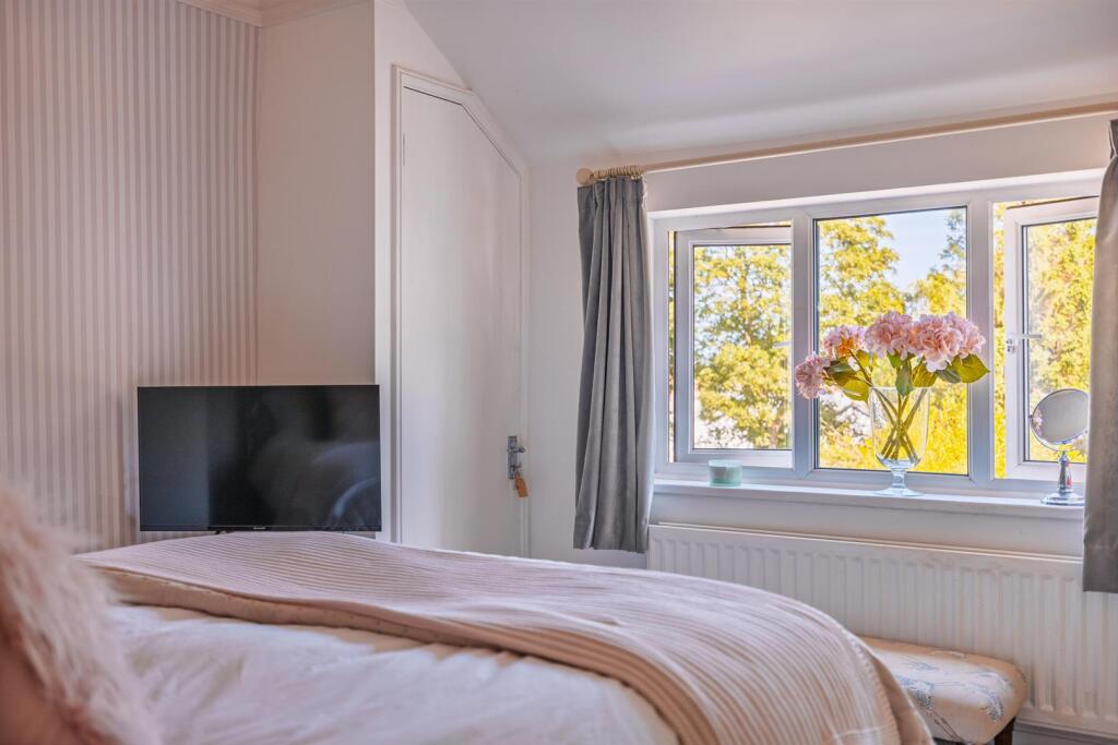 14 Beacons Lane-51.jpg