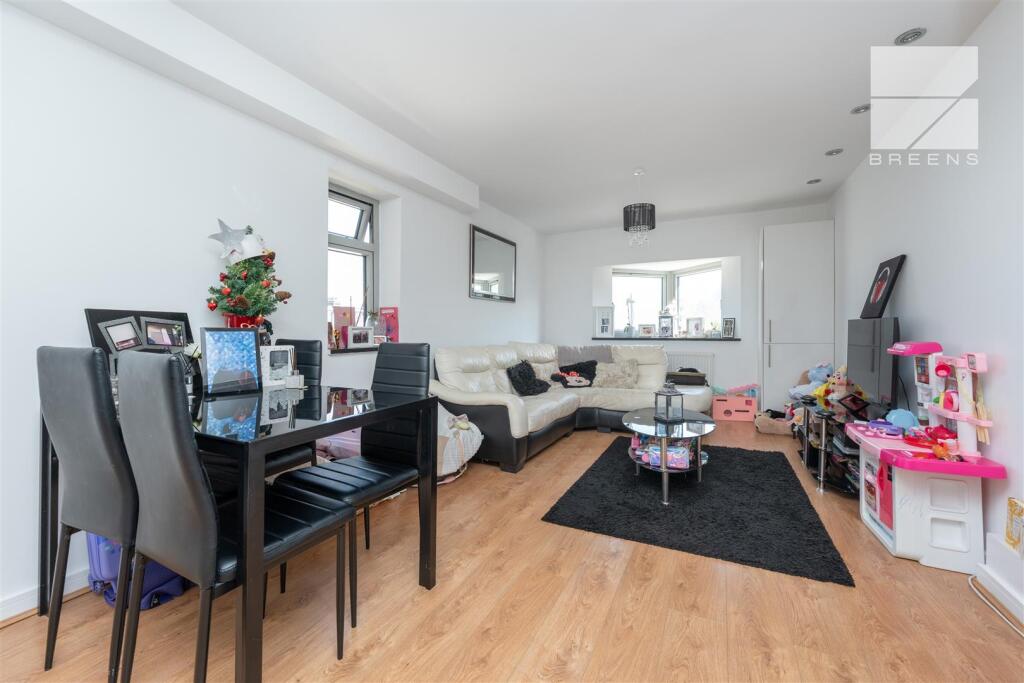 Flat 5, Capital House_0008.jpg