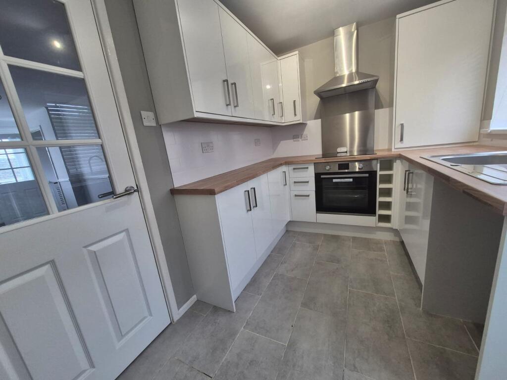 GetAttachmentThumbna