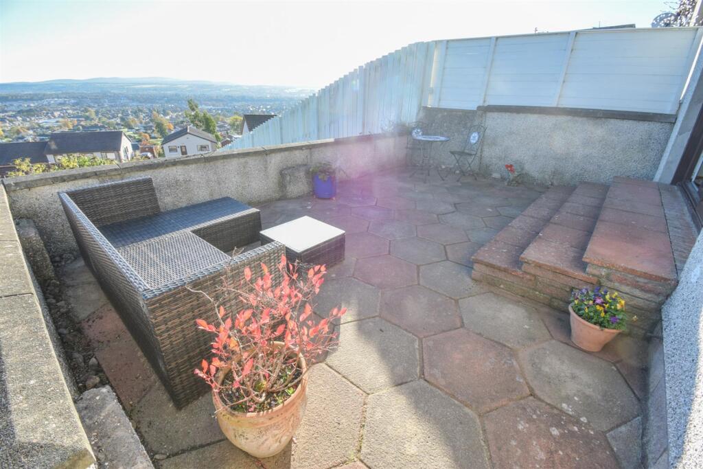 PATIO AREA (2)..jpg