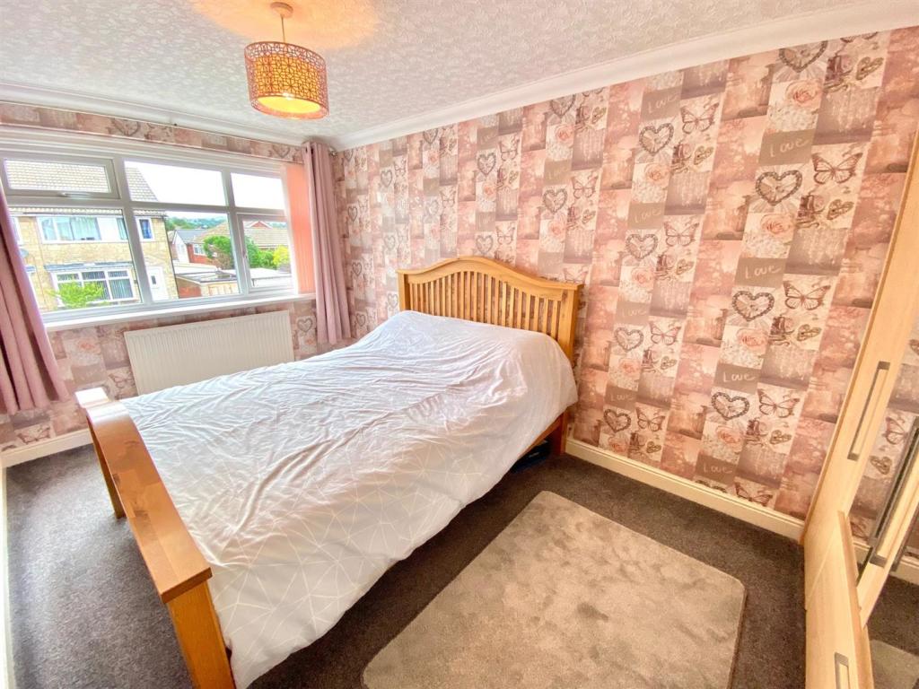 bedroom.jpg