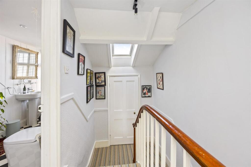 Ambrose Place, 4_4a-021.JPG