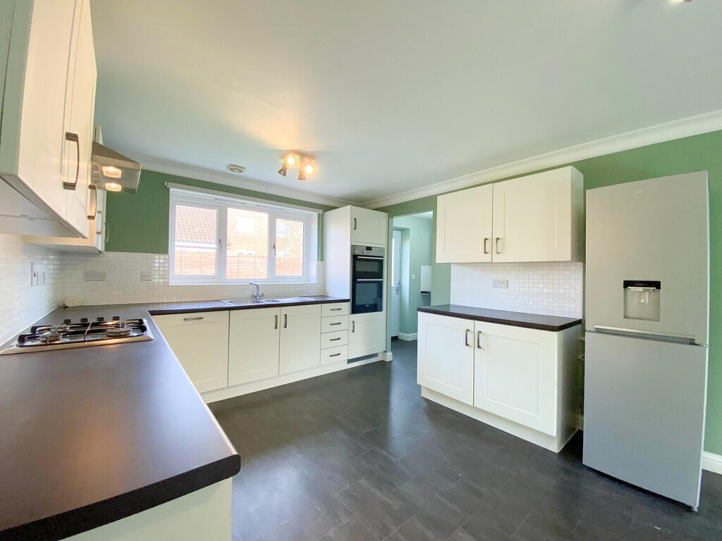 Kitchen 3