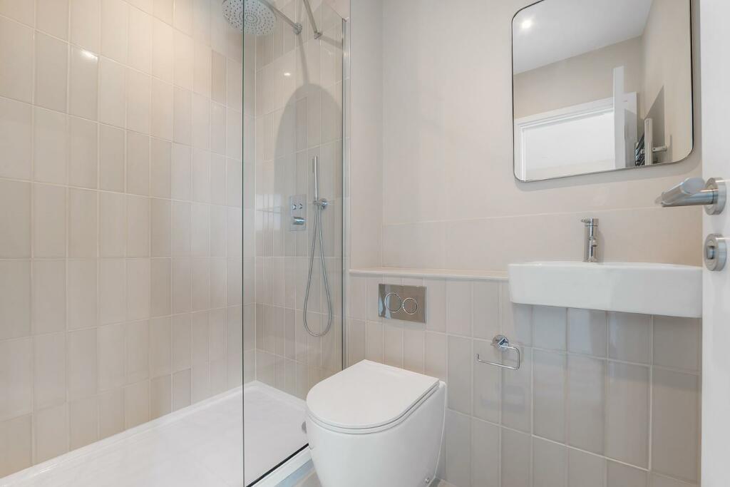 Ensuite.jpg