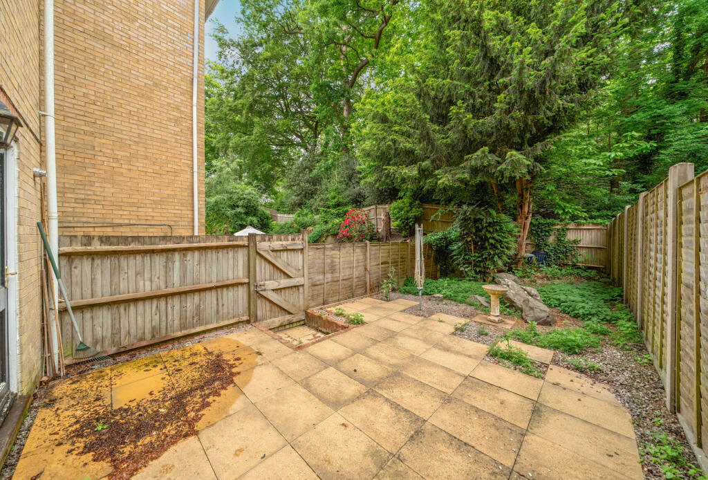 1294542-5-682f129...