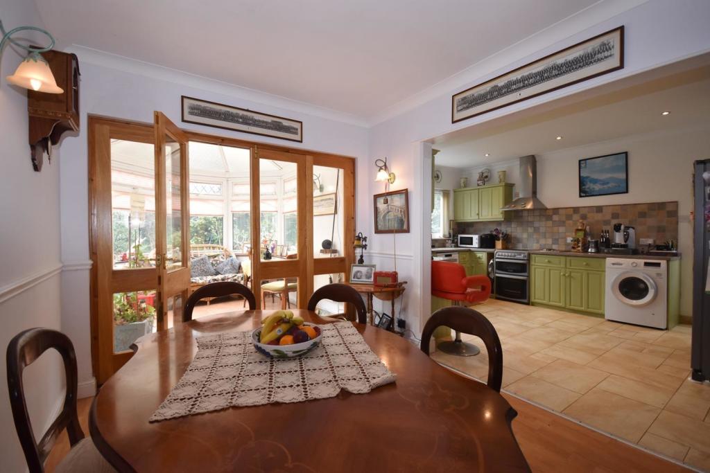 DINING &amp; KITCHEN.JPG