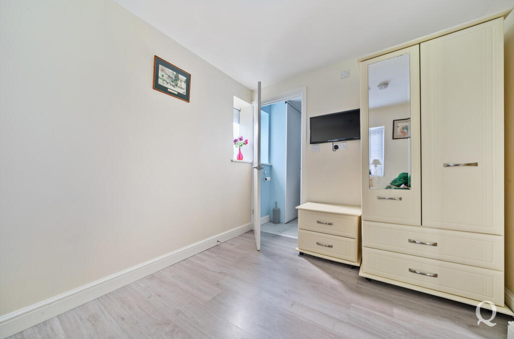 f44af318-8098-442...