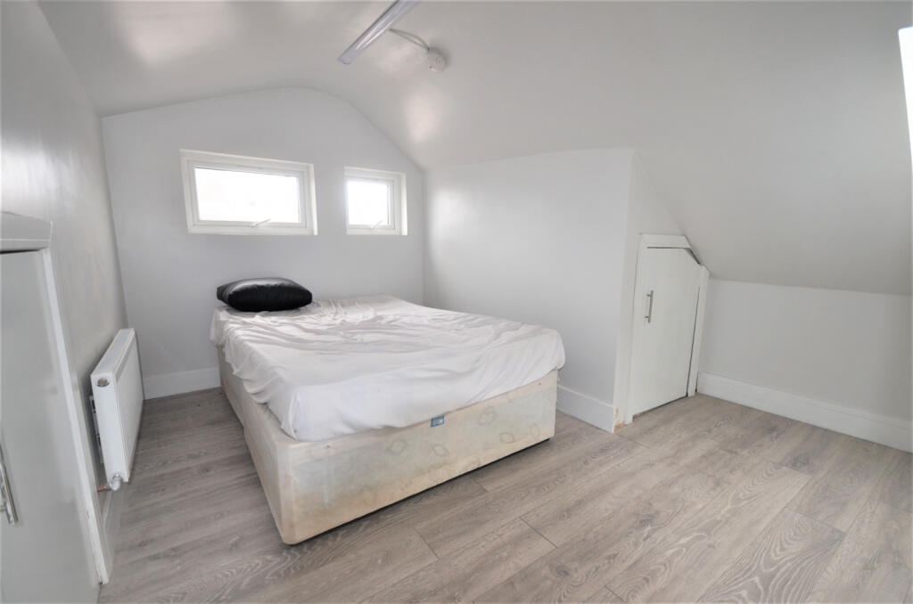 Four Bedroom First Floor Flat