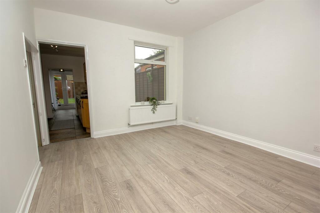 Dining Room.jpg