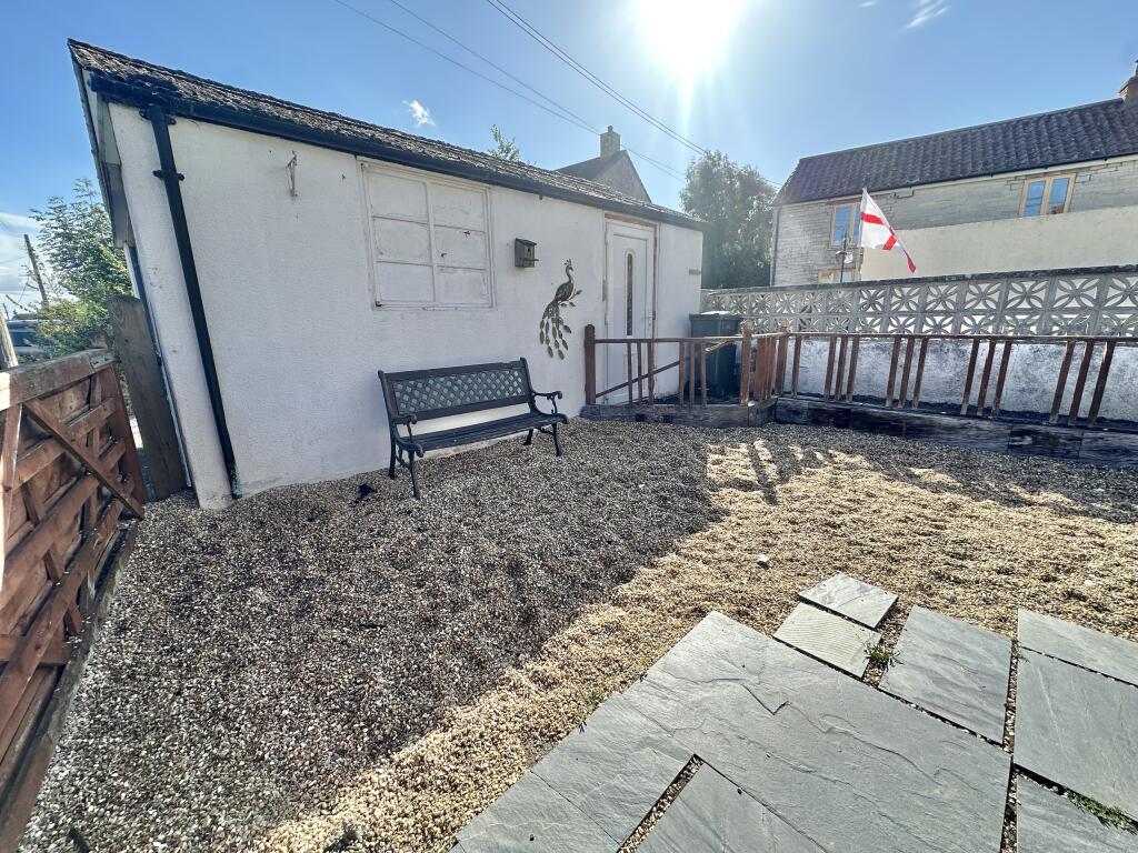 Garden/Parking