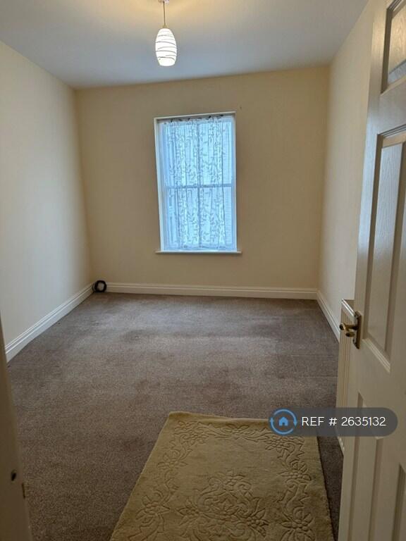 1st Floor Bed 2