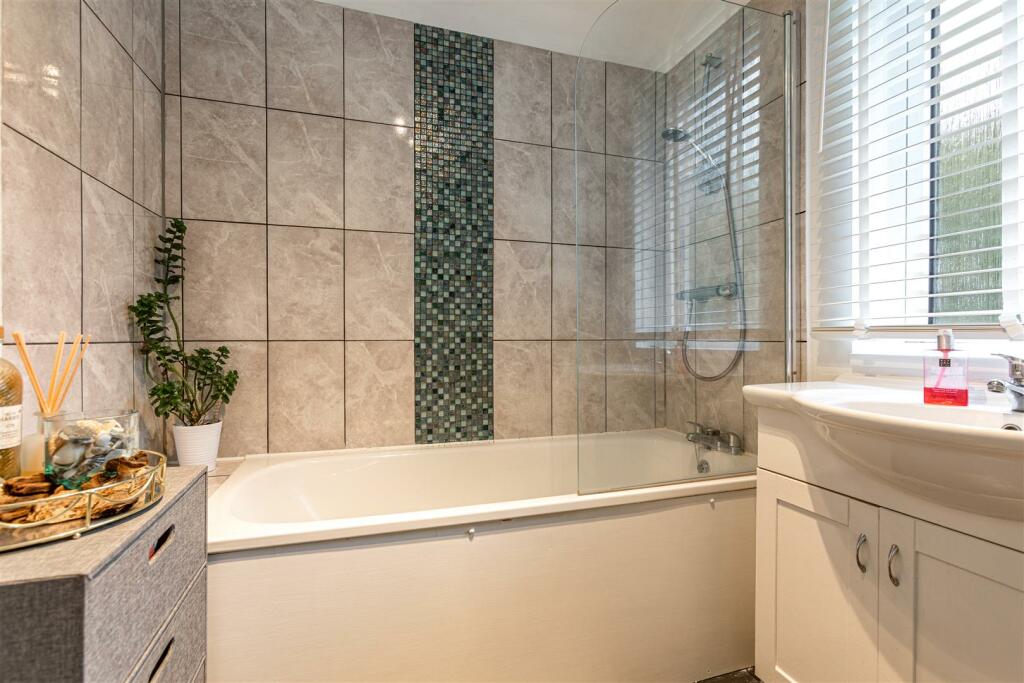 88 Glendinning Terrace Galashiels 34.JPG