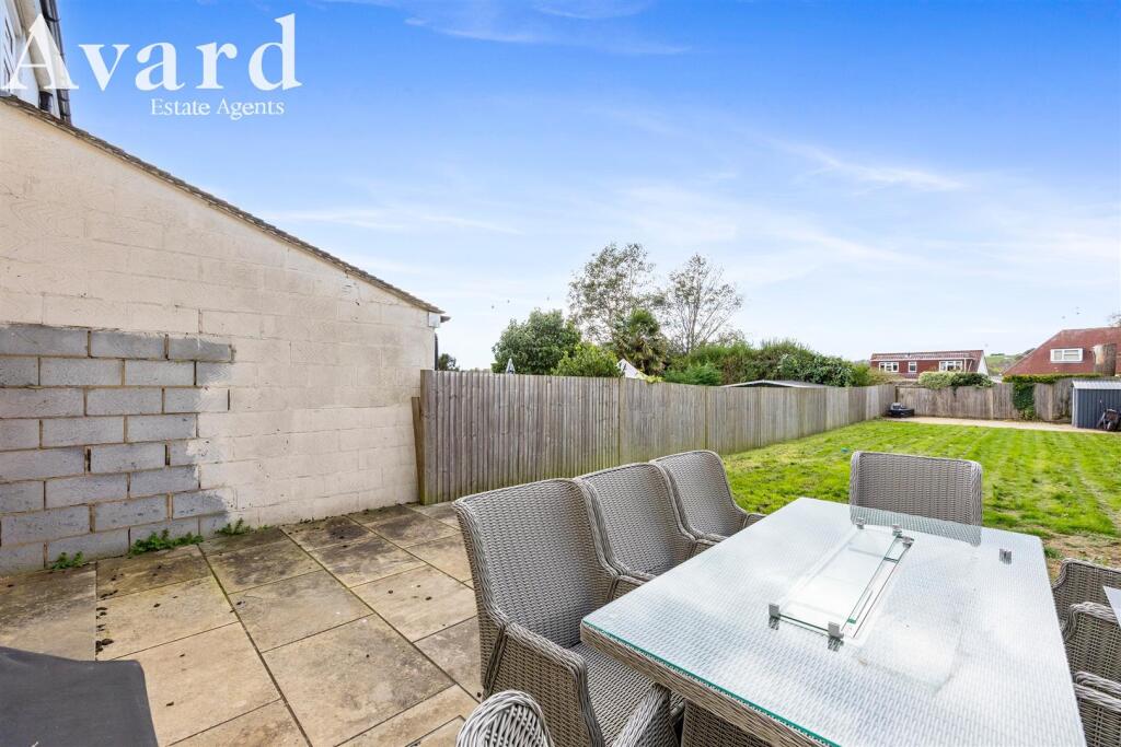 Craignair Avenue, 15-016.jpg