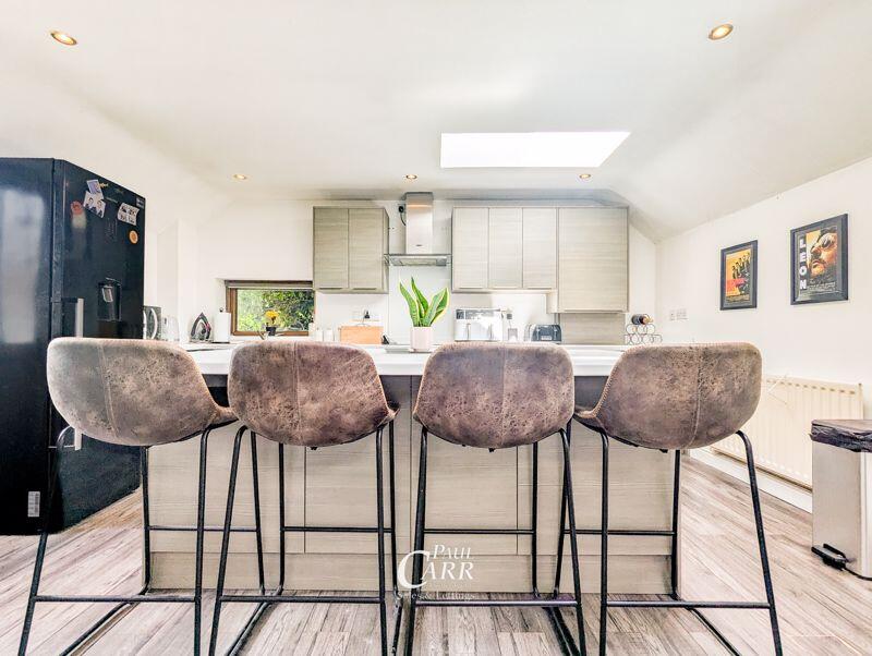 Open Plan Kitchen-Living