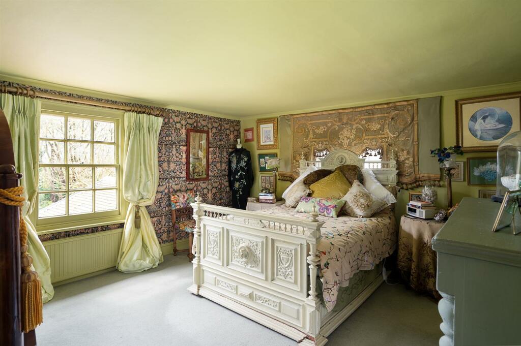 240411-4692 Bedroom.jpg