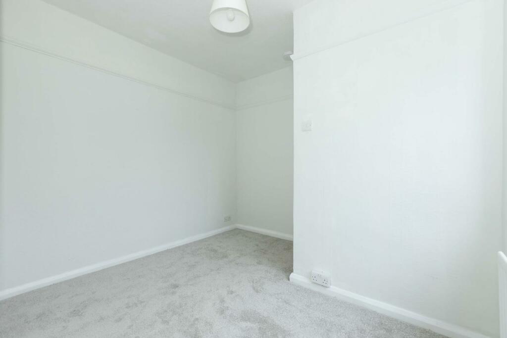20 Manton Rd_9.jpg