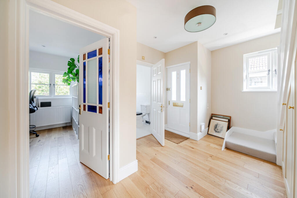 1336951-24-689efd...