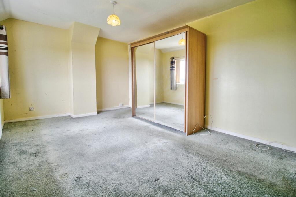 5ba34239-74lr10