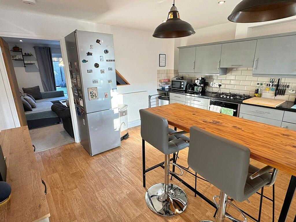 Kitchen angle