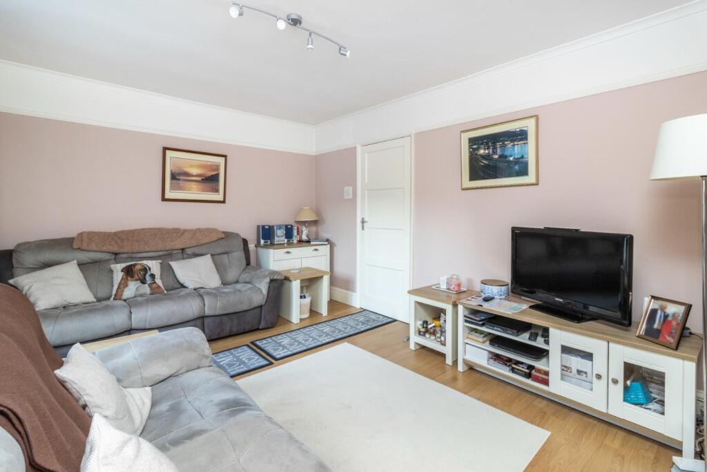 Britannia Avenue, Dartmouth-31.jpg