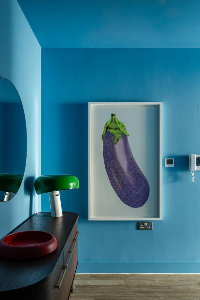 282316 - 25_5_TMH E3 2EF5930-Enhanced-NR-Edit.jpg