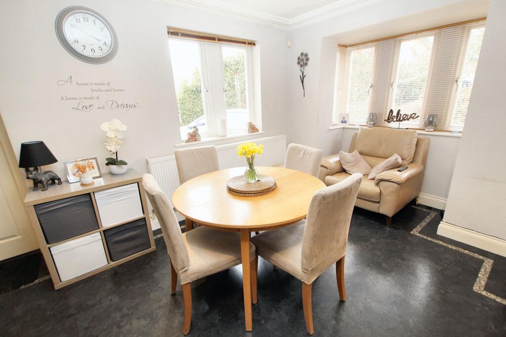 Family Dining Kitchen