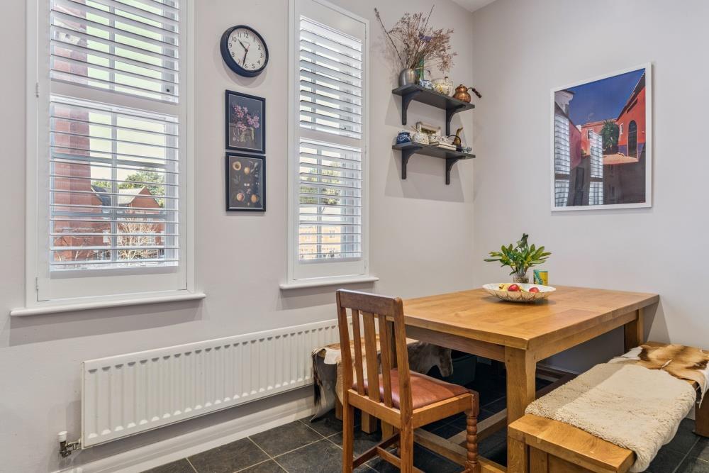 DSC03107-525a3b97f24f8b7c4308f903d1c1593f - 800px.