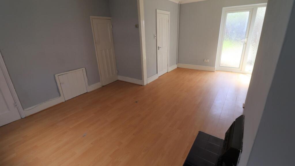 WhatsApp Image 2023-08-03 at 14.50.35b.jpg