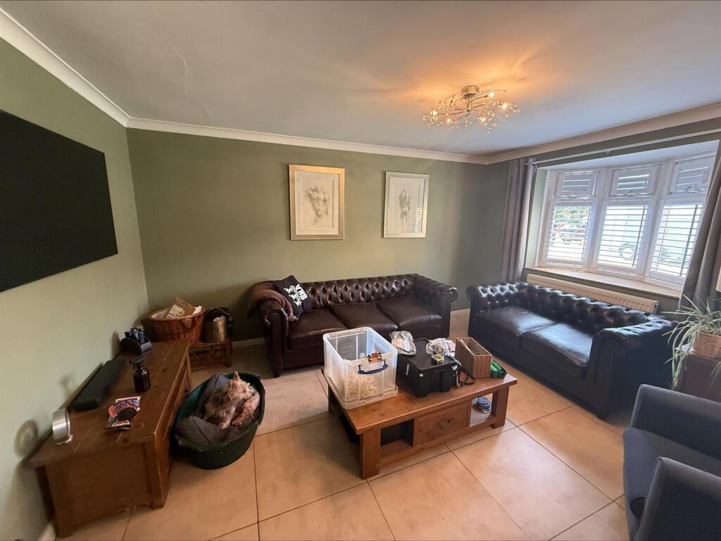 processed-63959638-2C9A-4A27-B1B9-AF6B69F86C1F.jpe