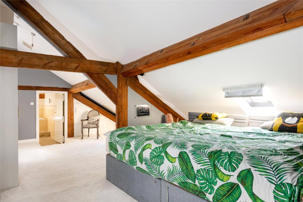 Principal Bedroom