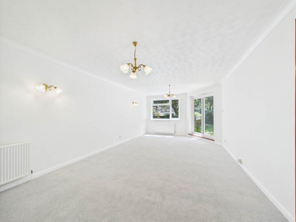 2 grosvenor court lo