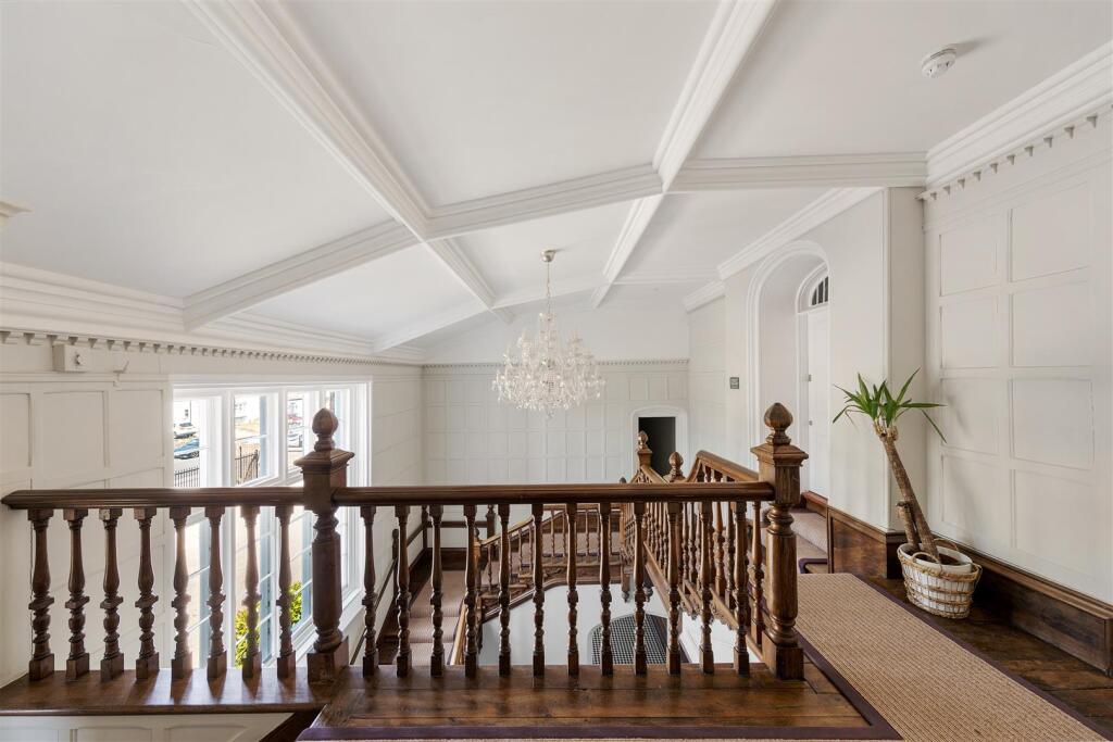 Friday Hill House E4