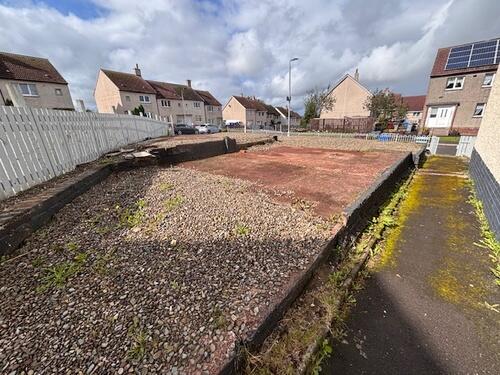 Side Garden and Driveway