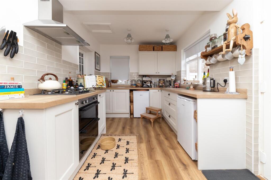 80 Churvh Street (13 of 19).jpg