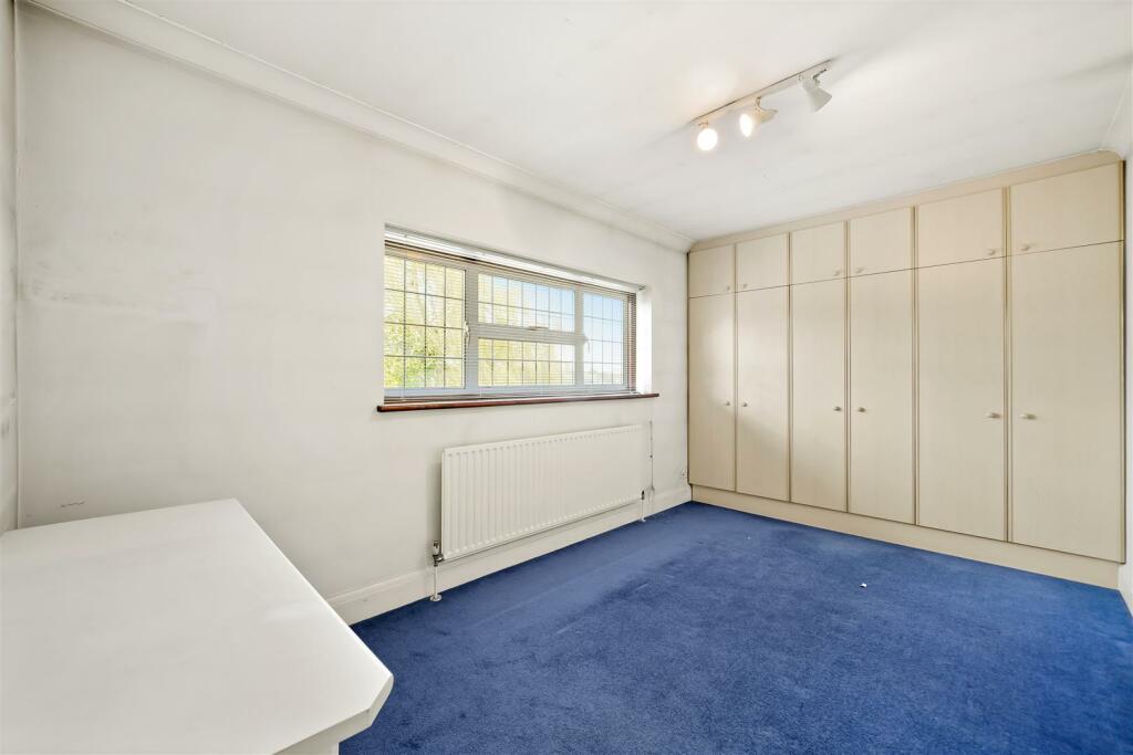 30 Pebworth Road - s6UXeCcqCvy31dNamfCL.jpg