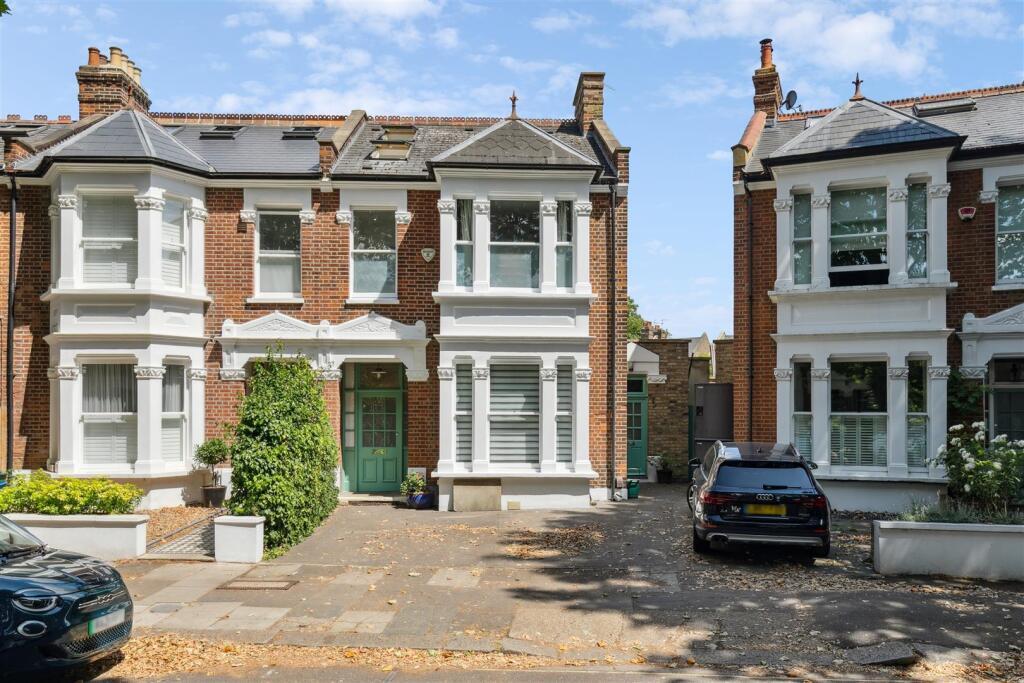 Prebend Gardens, W4 - FOR SALE