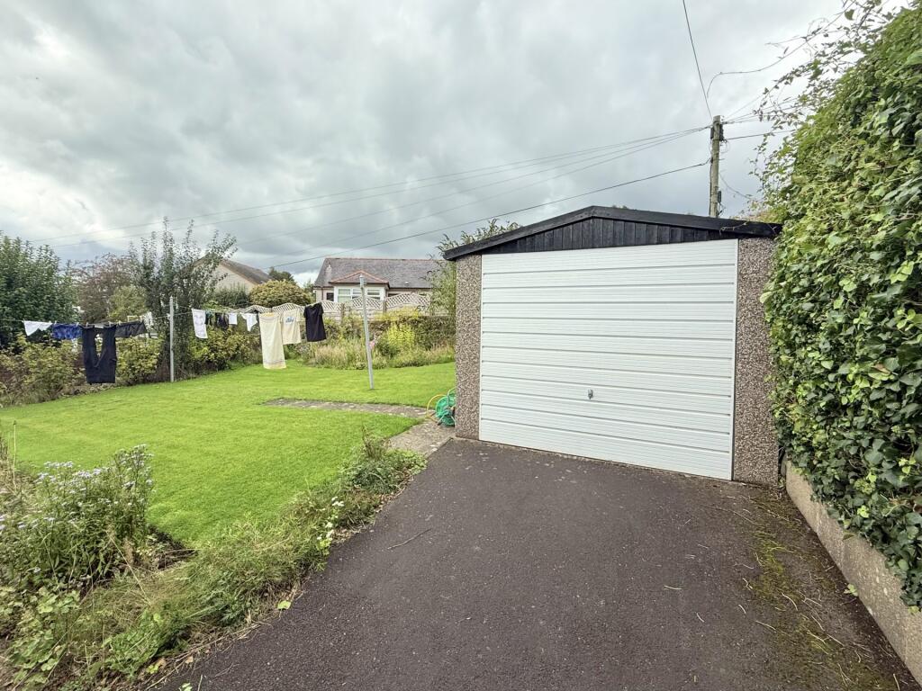44 Rotchell Road, Dumfries, DG2 7SB - Braidwoods S