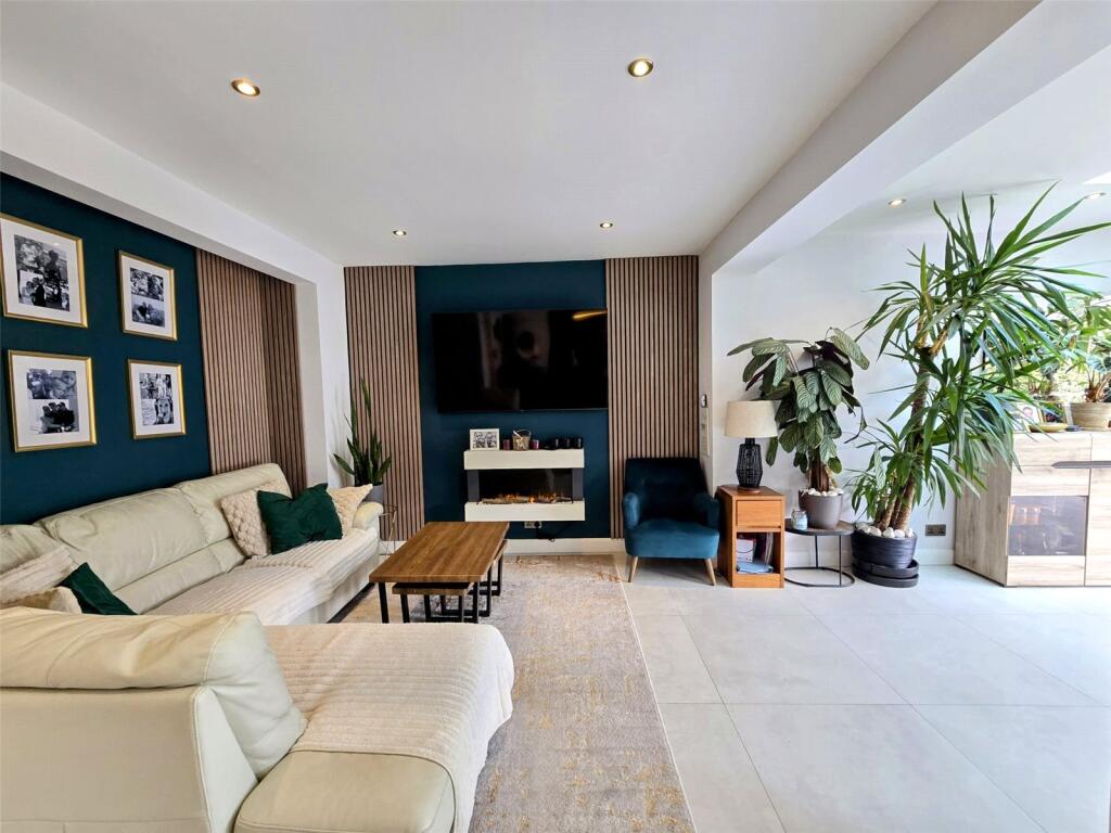 Lounge Area