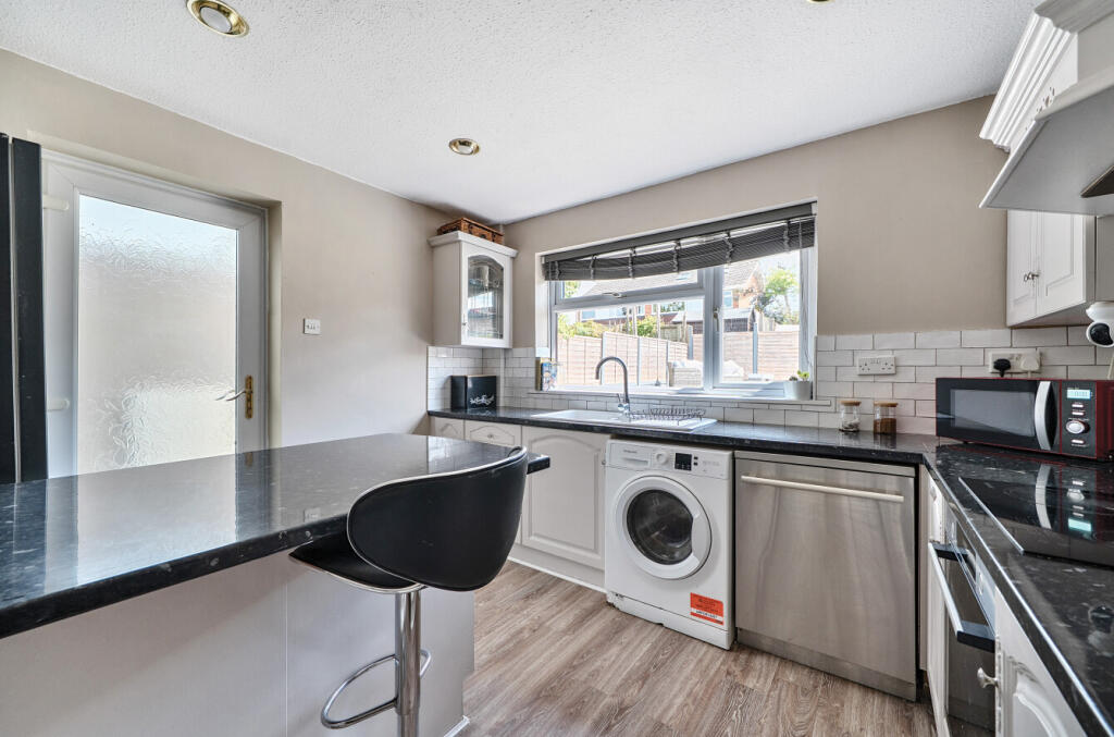 1300873-18-683d9115094b4