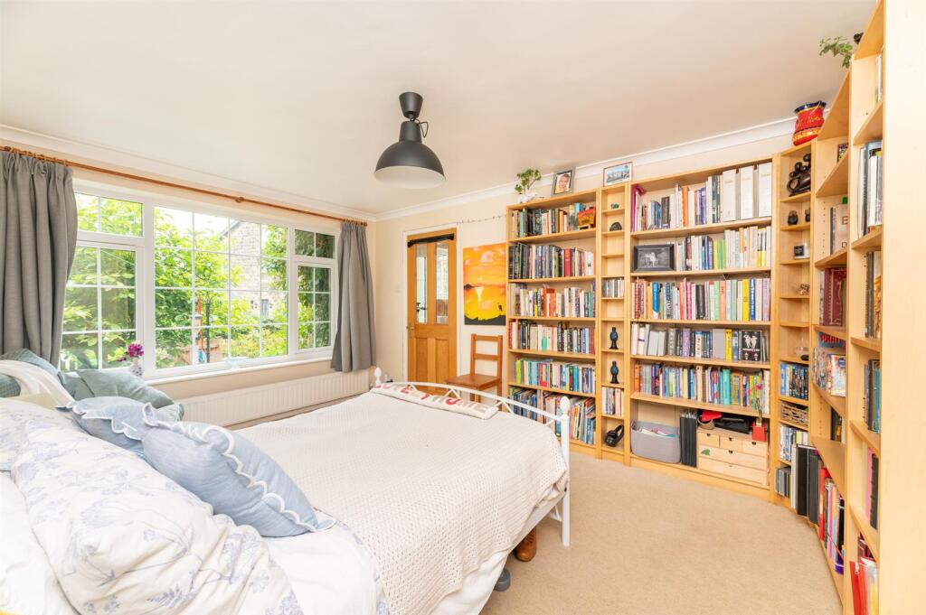 Dining Room (Currently A Bedroom)