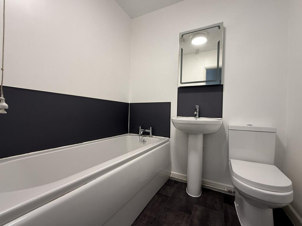 20251031_13381268...